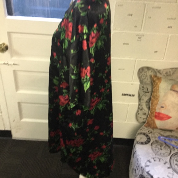 XLVintage VANITY FAIR  FLOWERED  SATIN GOWN  PAJAMAS - Picture 4 of 10